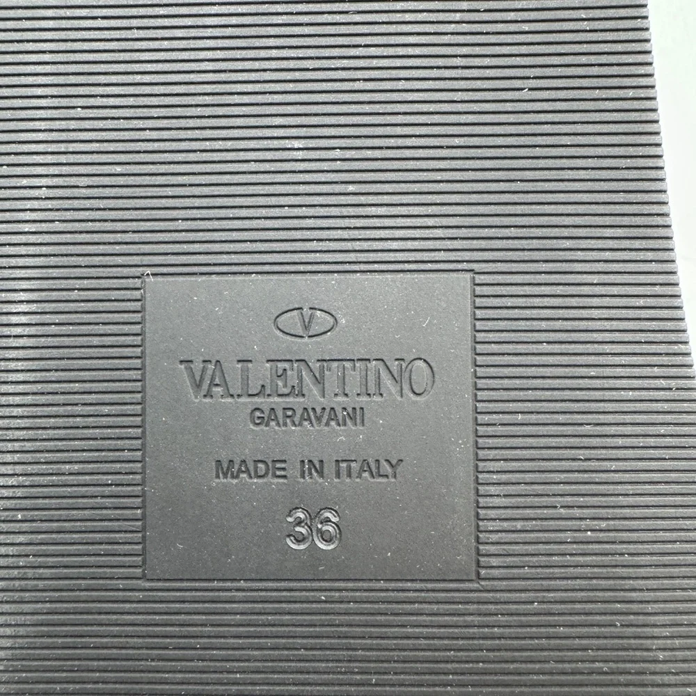 NEW Without Box Valentino Garavani Slides EURO 36 Made in Italy - Picture 8 of 8